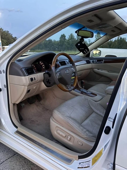 2005 Lexus ES 3rd Gen - Image 7 of 7