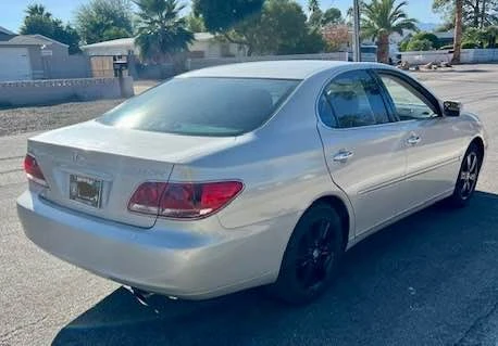 2005 Lexus ES 4th Gen - Image 5 of 14