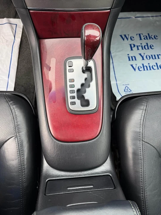 2005 Lexus ES 4th Gen - Image 14 of 20