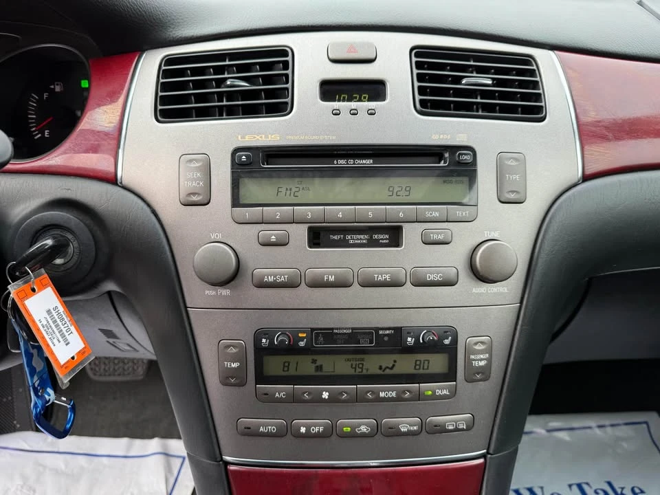 2005 Lexus ES 4th Gen - Image 15 of 20