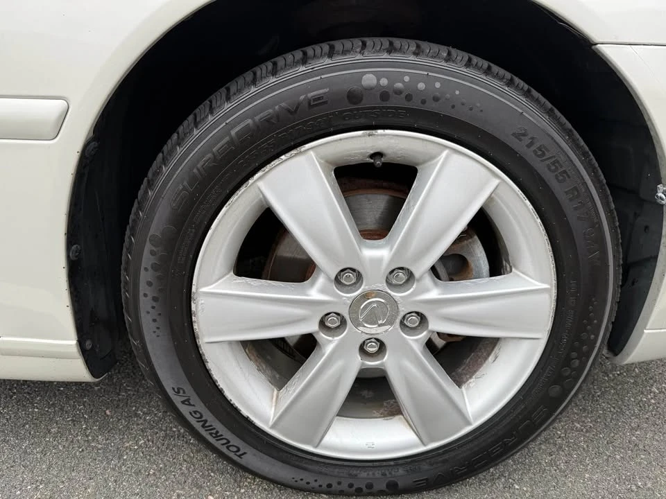 2005 Lexus ES 4th Gen - Image 9 of 20
