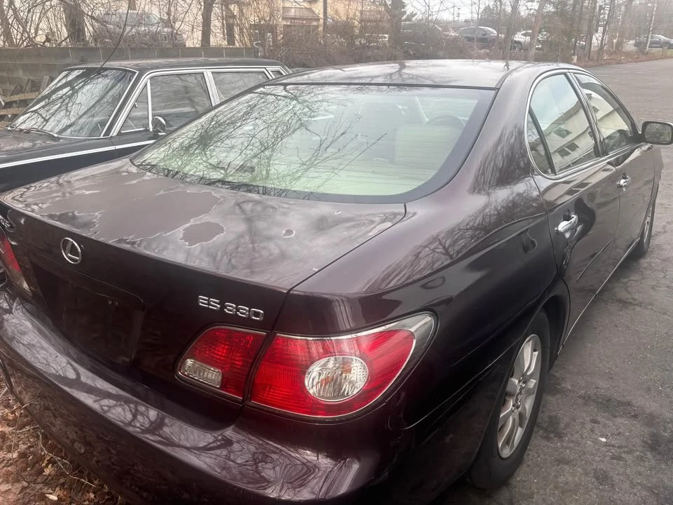 2005 Lexus ES 4th Gen - Image 3 of 12