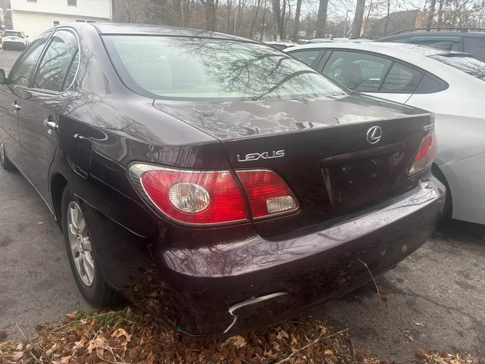 2005 Lexus ES 4th Gen - Image 4 of 12
