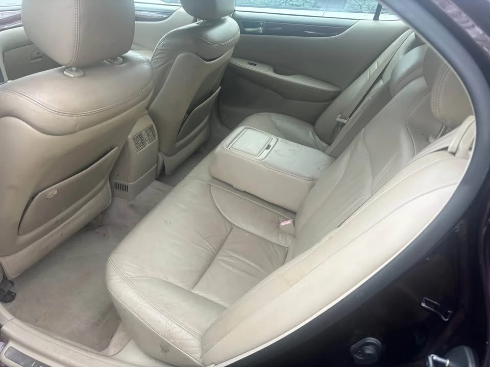 2005 Lexus ES 4th Gen - Image 6 of 12