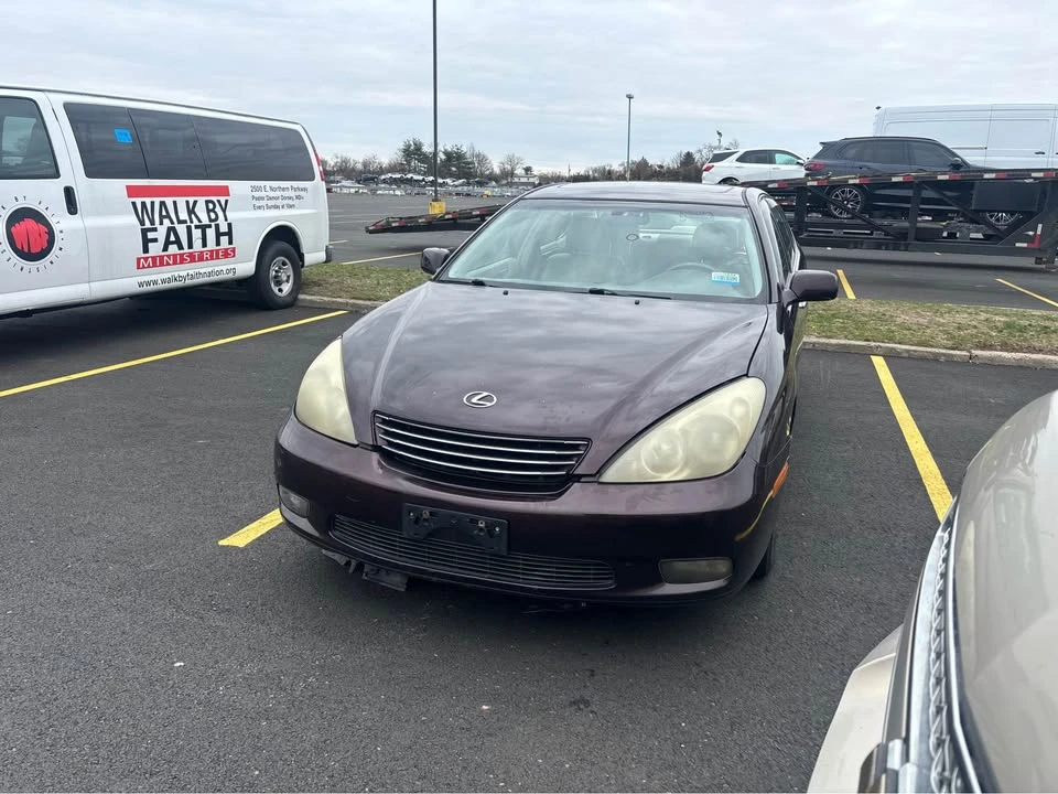 2005 Lexus ES 4th Gen - Image 12 of 12
