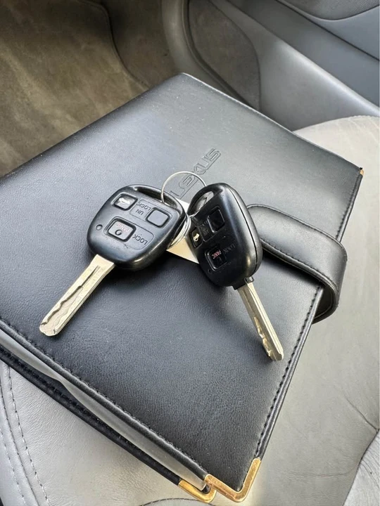 2005 Lexus ES 4th Gen - Image 17 of 17