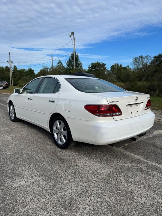 2005 Lexus ES 4th Gen - Image 3 of 17
