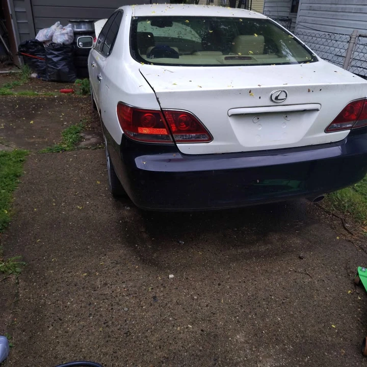 2005 Lexus ES 4th Gen - Image 11 of 12