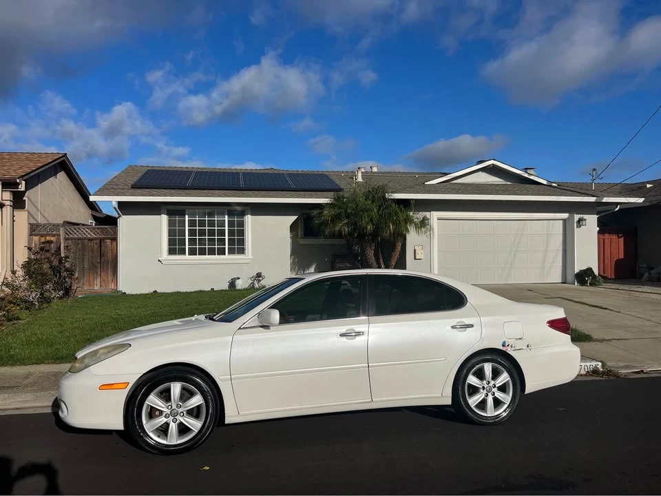 2005 Lexus ES 4th Gen - Image 5 of 9