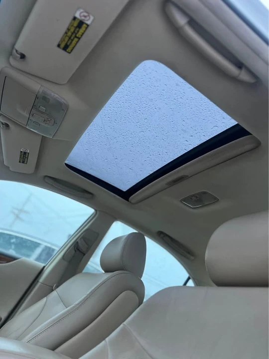 2005 Lexus ES 4th Gen - Image 10 of 12
