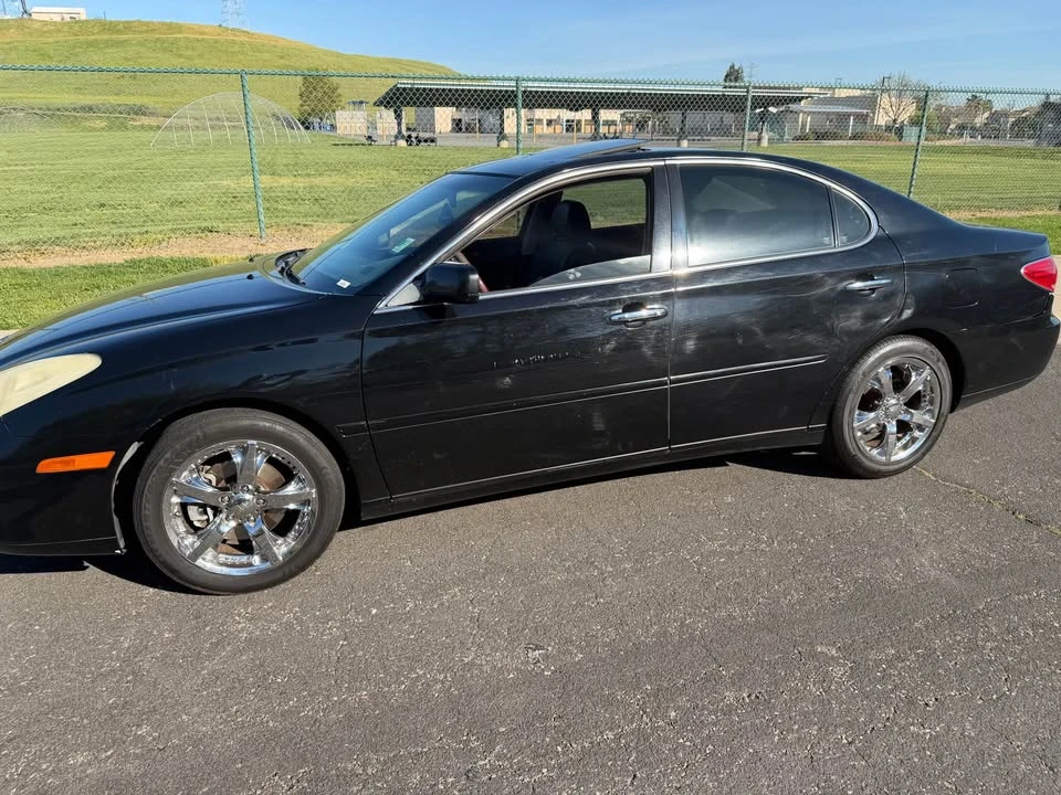 2005 Lexus ES 4th Gen - Image 5 of 7