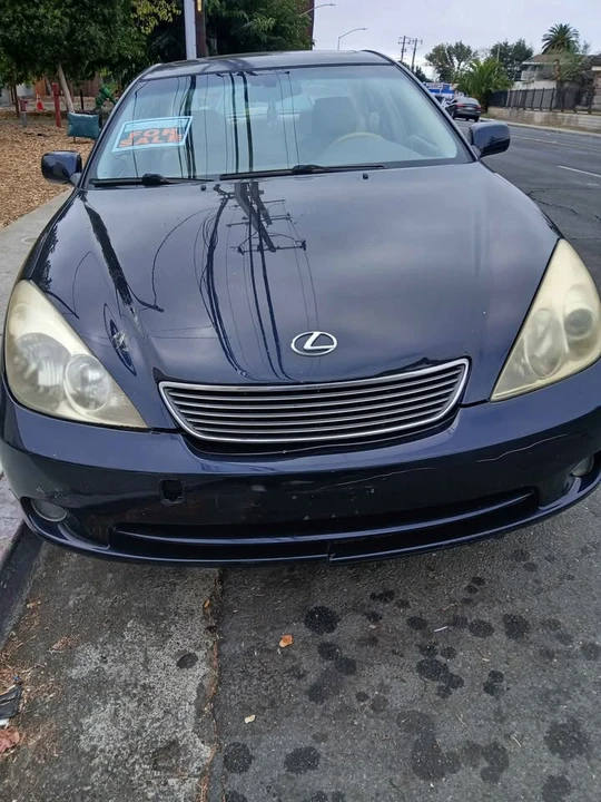2005 Lexus ES 3rd Gen - Image 3 of 4