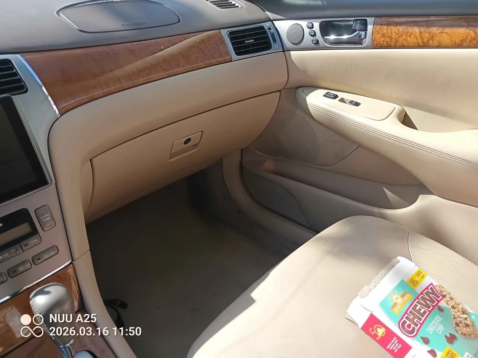 2005 Lexus ES 4th Gen - Image 7 of 8