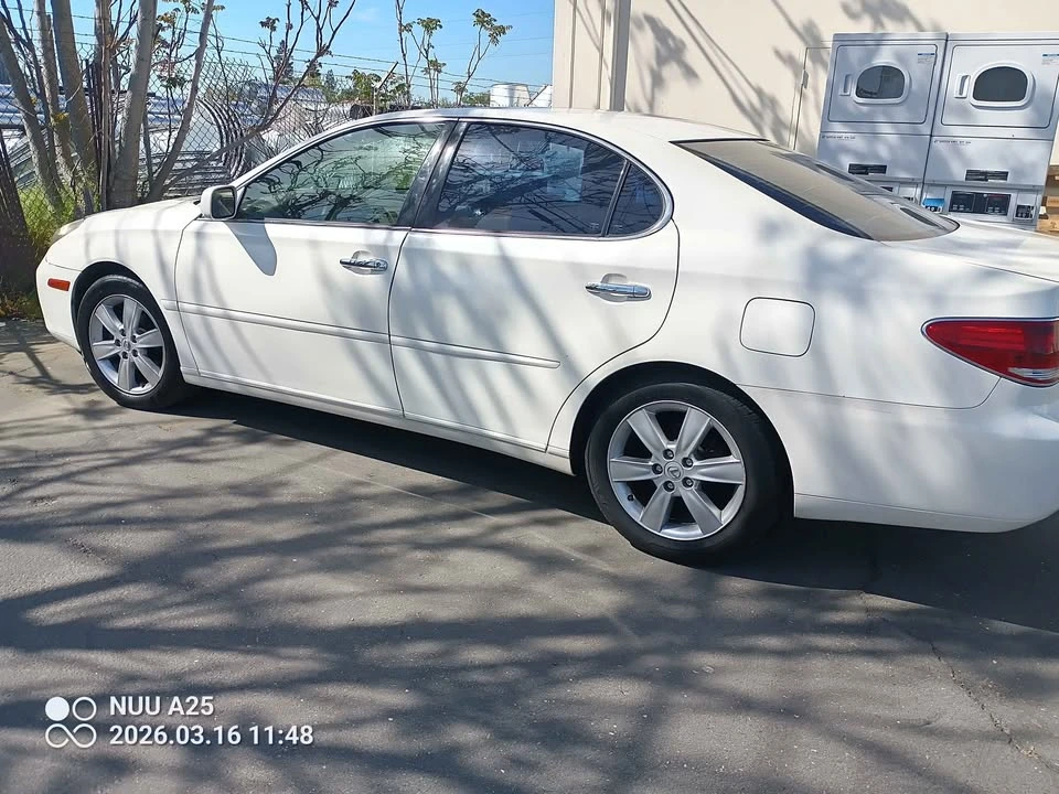2005 Lexus ES 4th Gen - Image 2 of 8