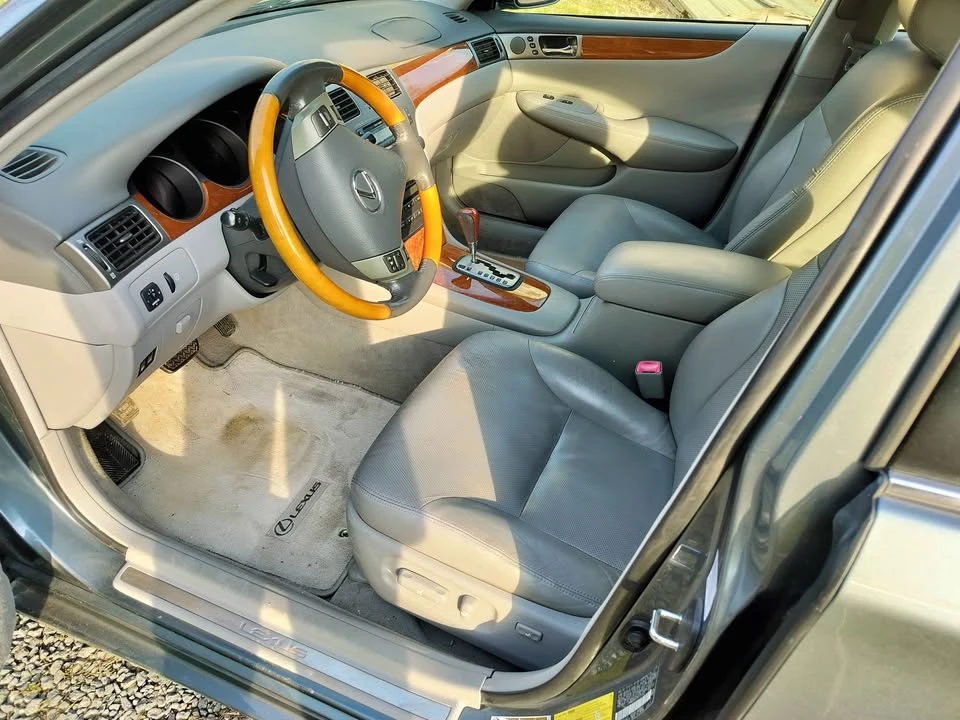 2005 Lexus ES 4th Gen - Image 5 of 5