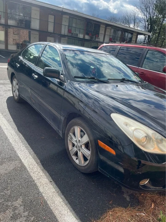 2005 Lexus ES 4th Gen - Image 3 of 8