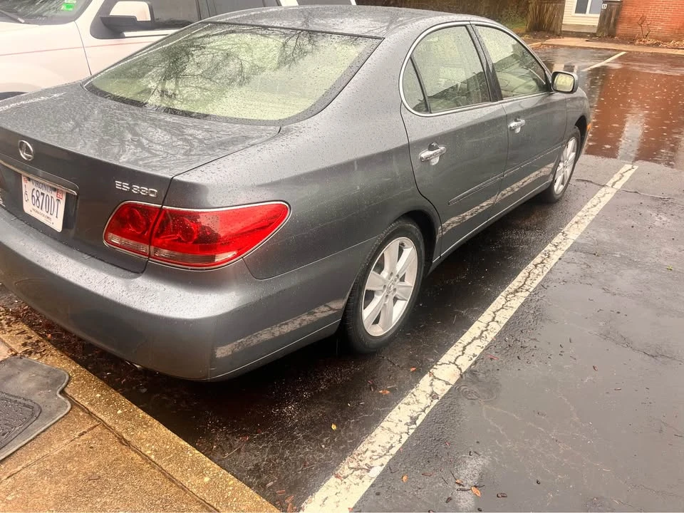 2005 Lexus ES 4th Gen - Image 3 of 9