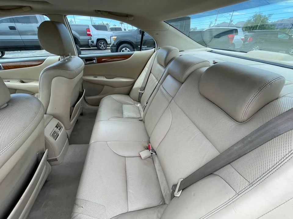 2005 Lexus ES 4th Gen - Image 20 of 20