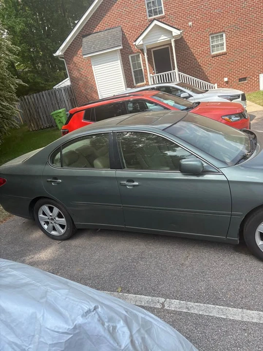 2005 Lexus ES 4th Gen - Image 3 of 8