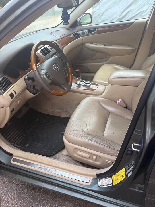 2005 Lexus ES 4th Gen - Image 5 of 8