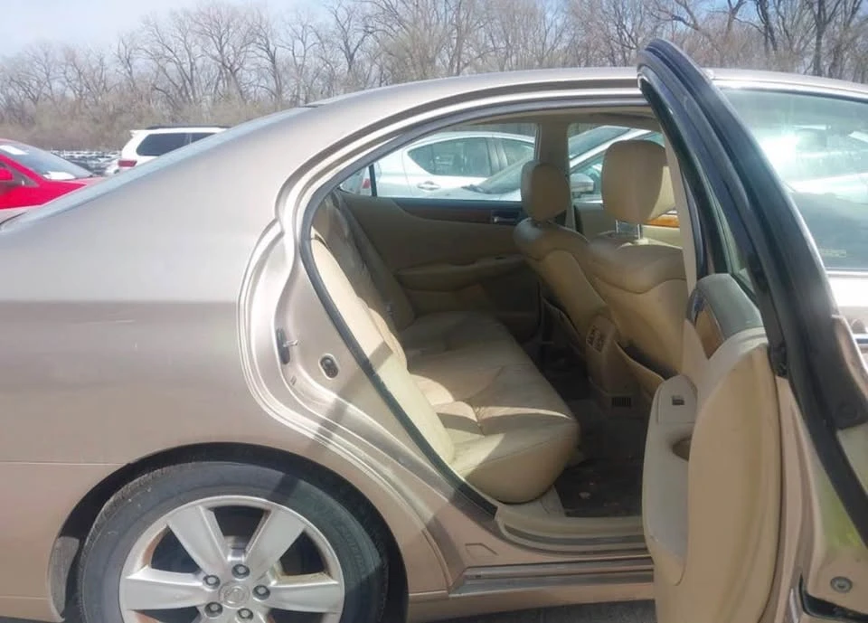 2005 Lexus ES 4th Gen - Image 6 of 8