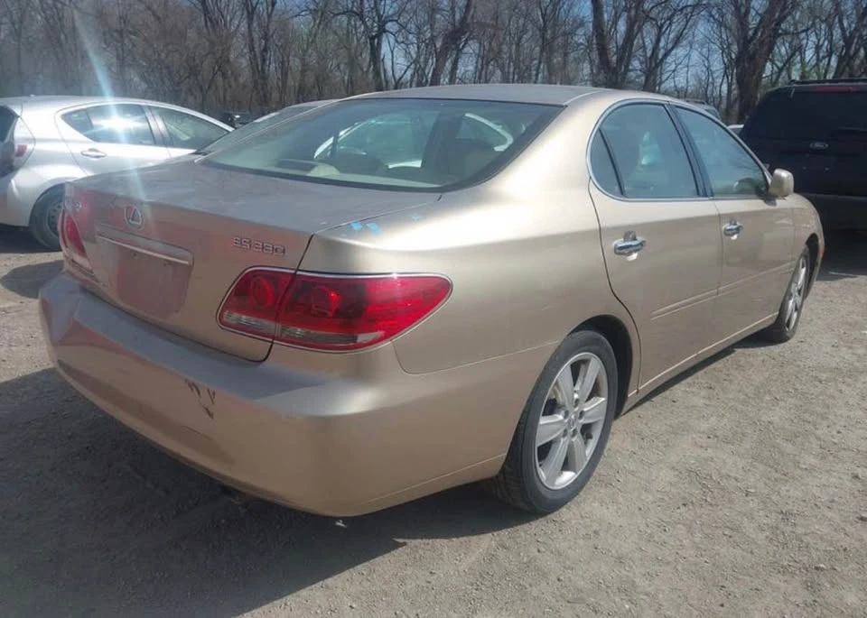 2005 Lexus ES 4th Gen - Image 4 of 8