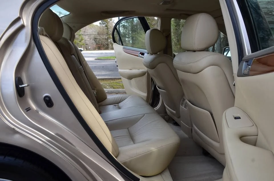 2005 Lexus ES 4th Gen - Image 7 of 17