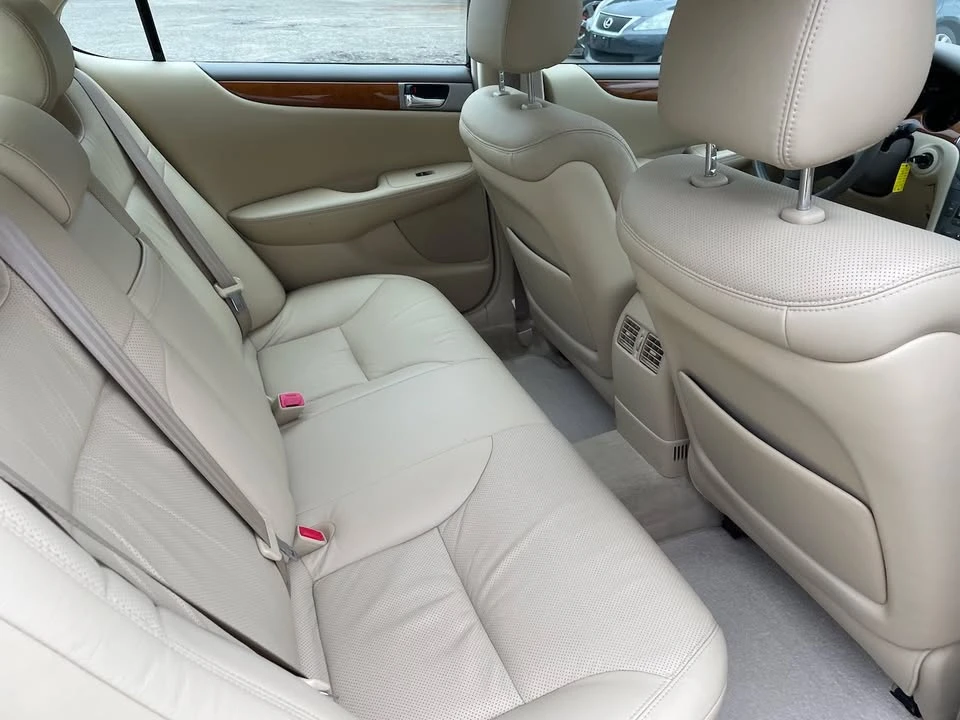 2005 Lexus ES 3rd Gen - Image 9 of 18