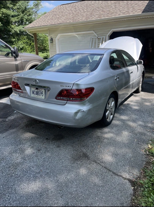2005 Lexus ES 4th Gen - Image 4 of 10