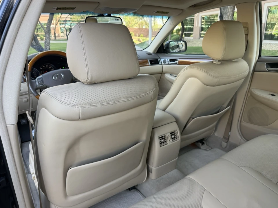 2005 Lexus ES 4th Gen - Image 9 of 21