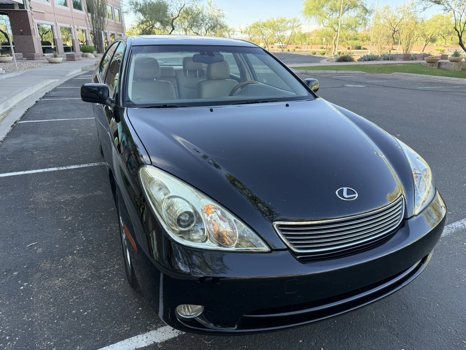 2005 Lexus ES 4th Gen - Image 2 of 21