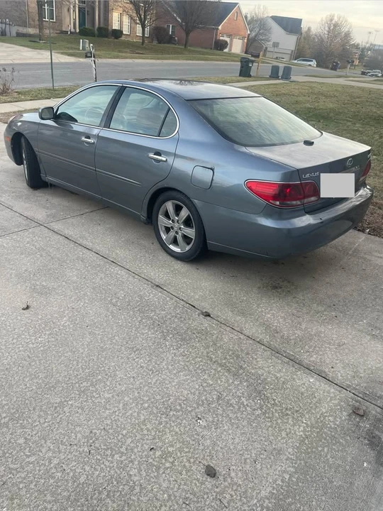 2005 Lexus ES 3rd Gen - Image 3 of 7