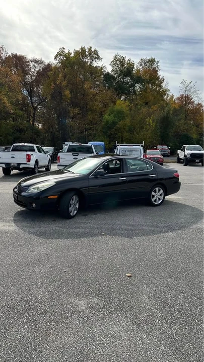 2005 Lexus ES 3rd Gen - Image 4 of 12