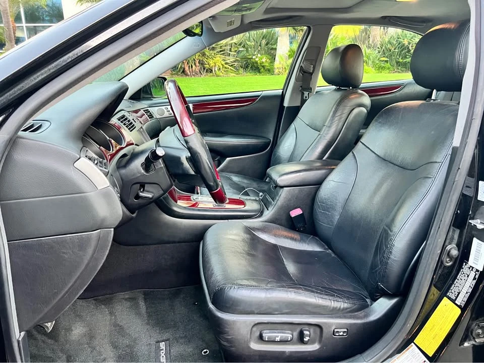 2005 Lexus ES 4th Gen - Image 11 of 17