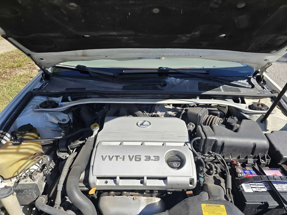 2005 Lexus ES 4th Gen - Image 10 of 10
