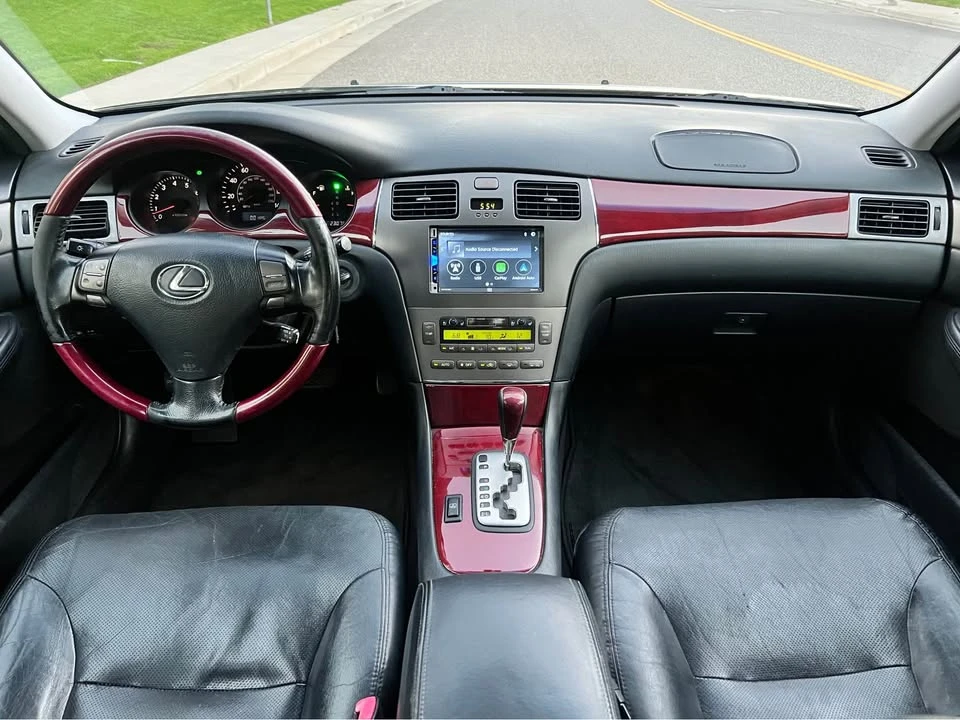 2005 Lexus ES 4th Gen - Image 13 of 17