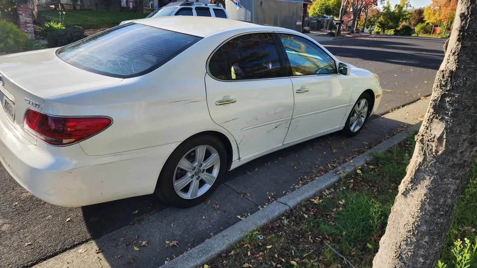 2005 Lexus ES 3rd Gen - Image 3 of 6