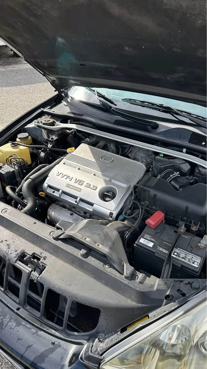 2005 Lexus ES 3rd Gen - Image 11 of 12