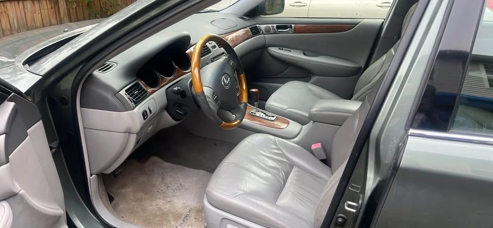 2005 Lexus ES 4th Gen - Image 7 of 15