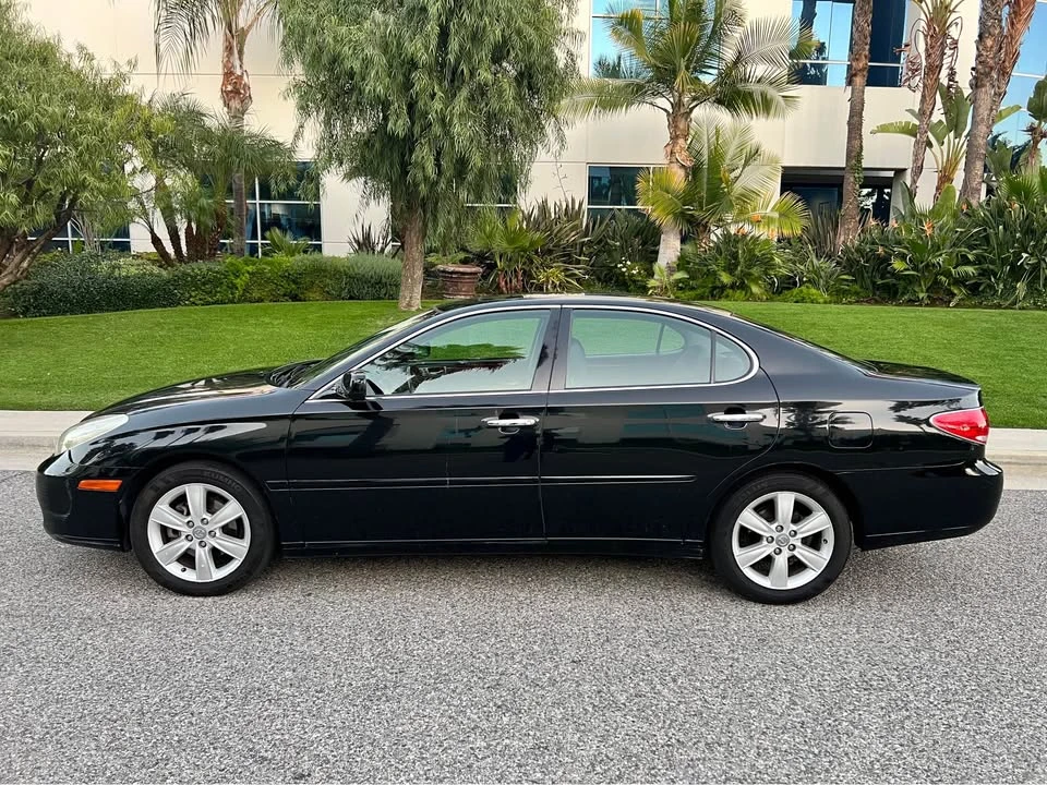 2005 Lexus ES 4th Gen - Image 8 of 17