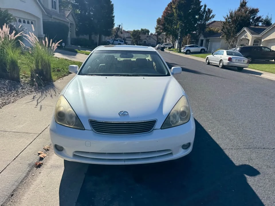 2005 Lexus ES 4th Gen - Image 3 of 7