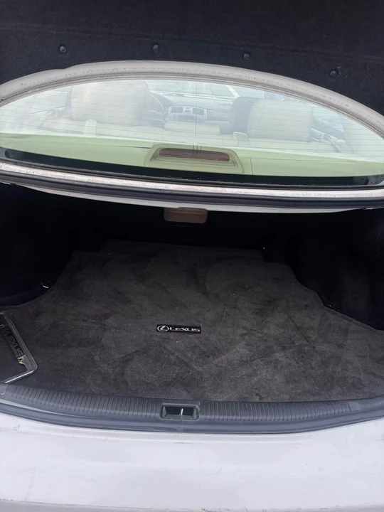 2005 Lexus ES 4th Gen - Image 12 of 12