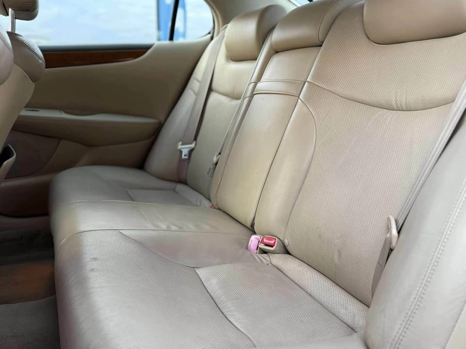 2005 Lexus ES 4th Gen - Image 8 of 10