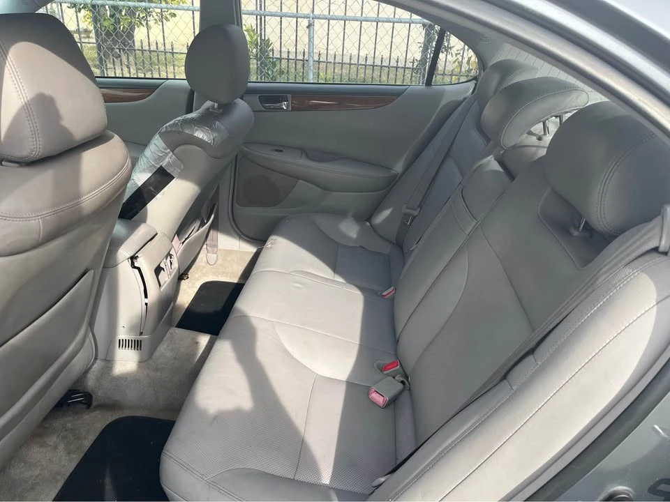 2005 Lexus ES 3rd Gen - Image 5 of 6