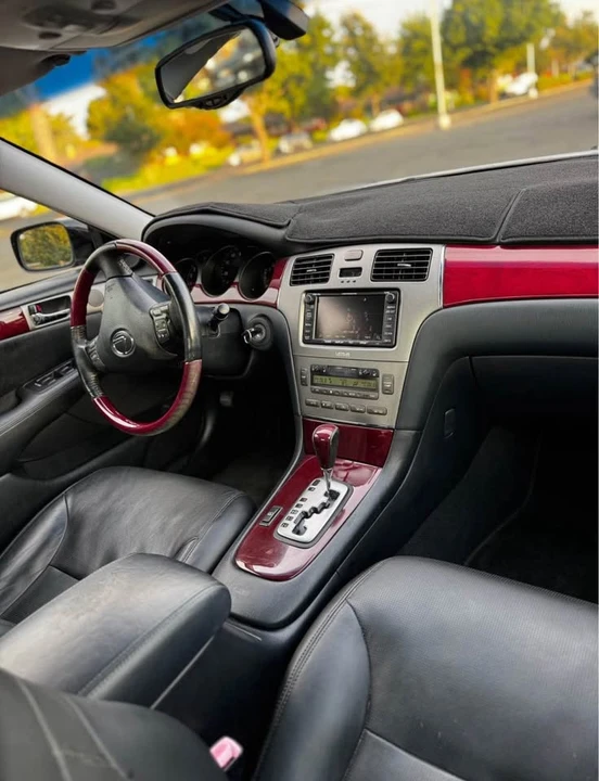 2005 Lexus ES 4th Gen - Image 10 of 15