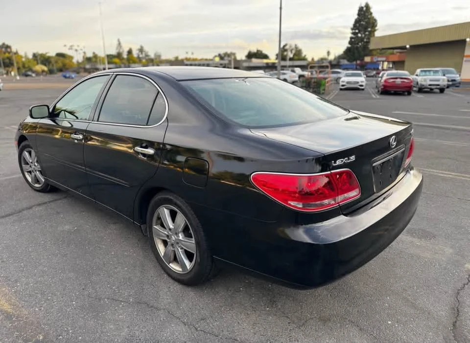 2005 Lexus ES 4th Gen - Image 6 of 15