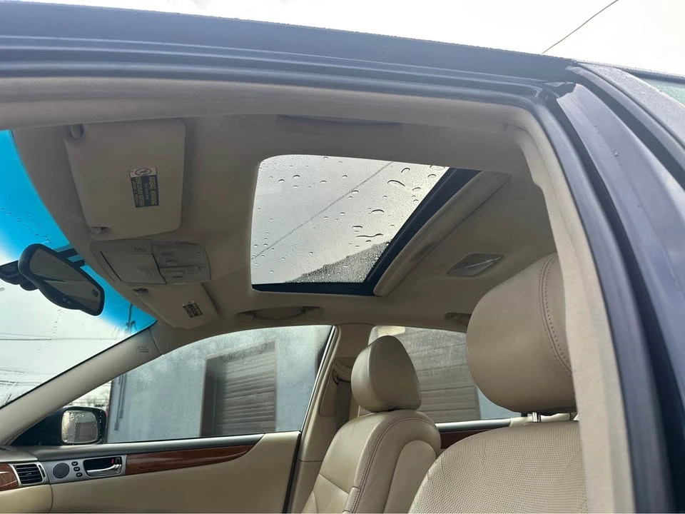2005 Lexus ES 4th Gen - Image 10 of 10