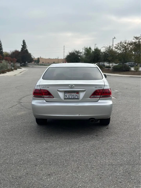 2005 Lexus ES 4th Gen - Image 6 of 14