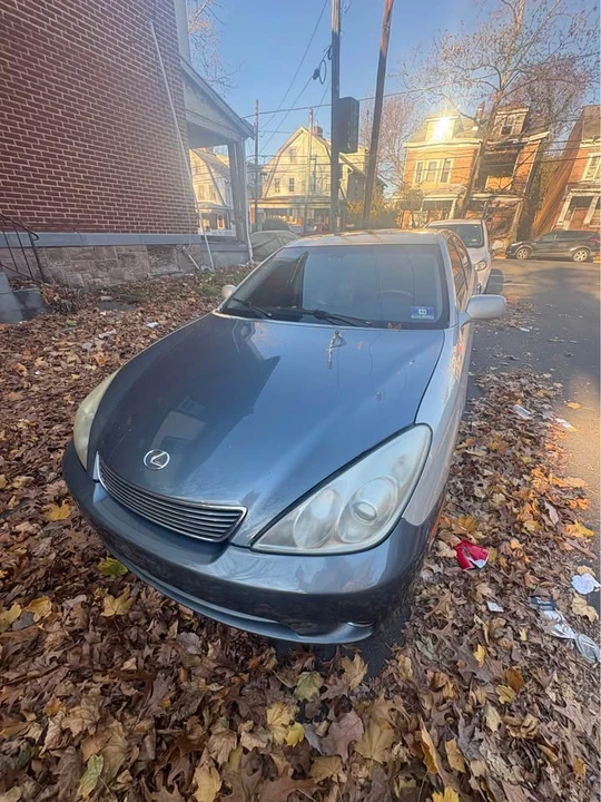 2005 Lexus ES 3rd Gen - Image 3 of 6