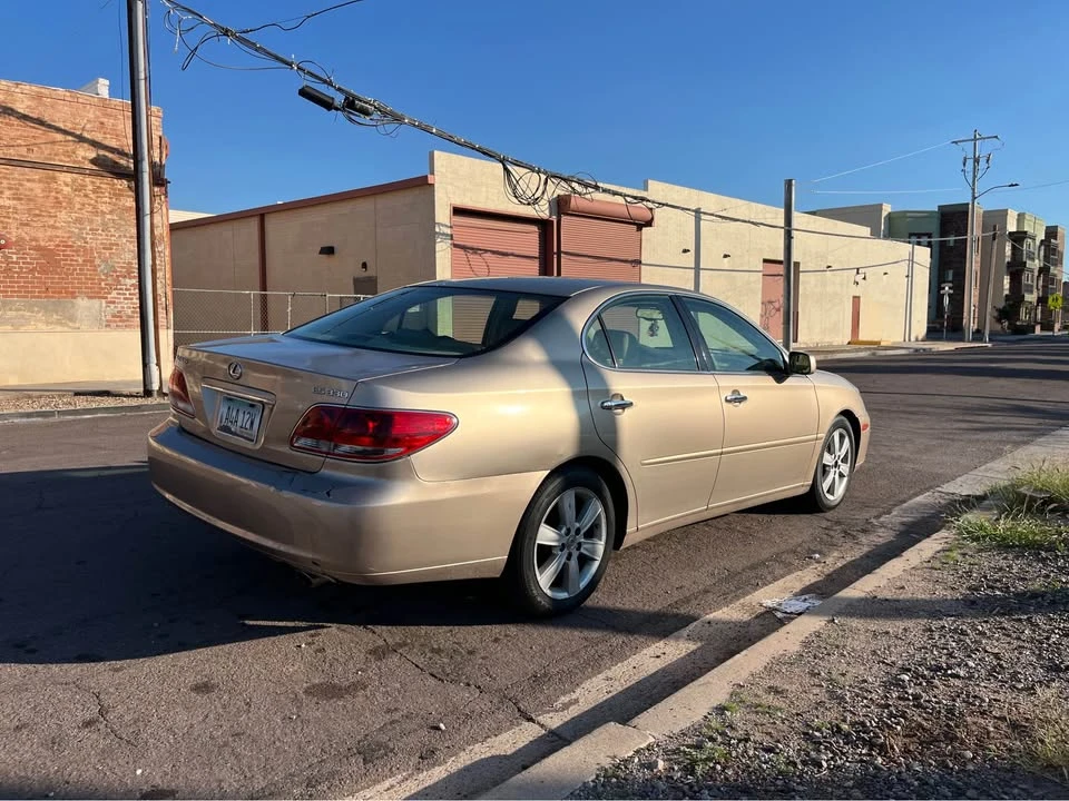 2005 Lexus ES 4th Gen - Image 3 of 5